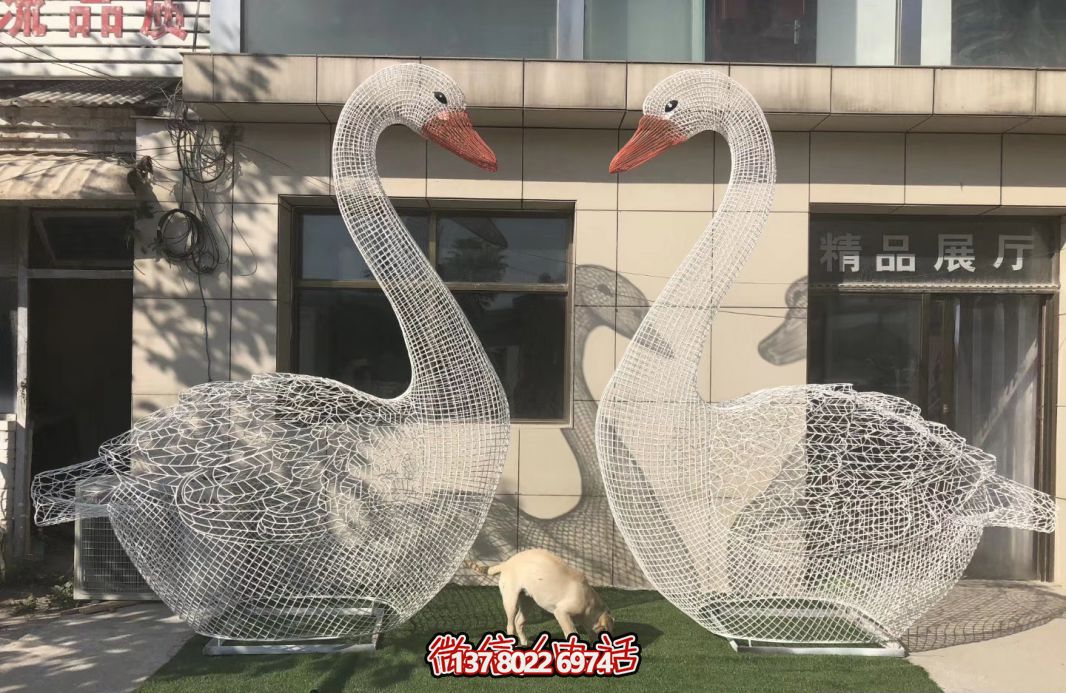 不锈钢天鹅雕塑，给您的景区增添一抹优雅气息
