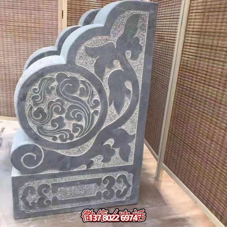 传统石刻抱鼓，点缀仿古庭院
