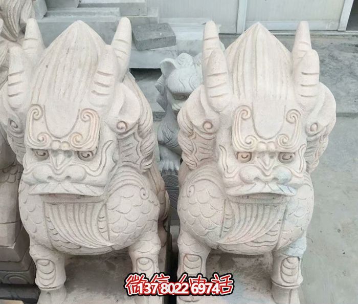 景区精美黄蜡石雕神麒麟雕塑 景区精美黄蜡石雕神麒麟雕塑