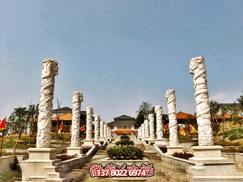传统工艺石雕龙柱，传承古老文化