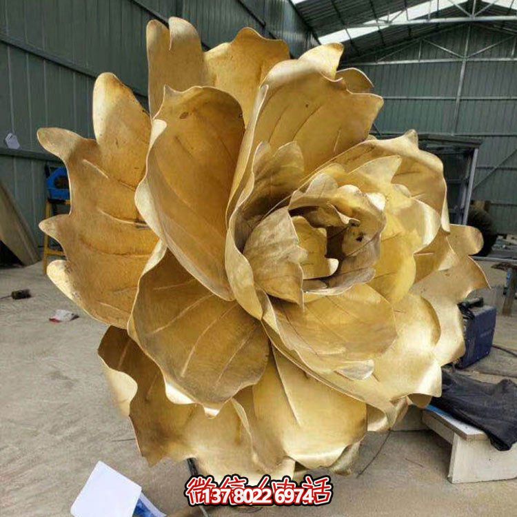 不锈钢莲花摆件，彩绘喷漆外观