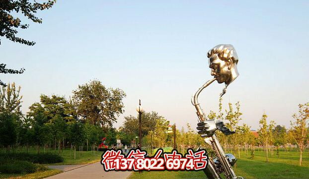 不锈钢雕塑，景观唢呐奏吹