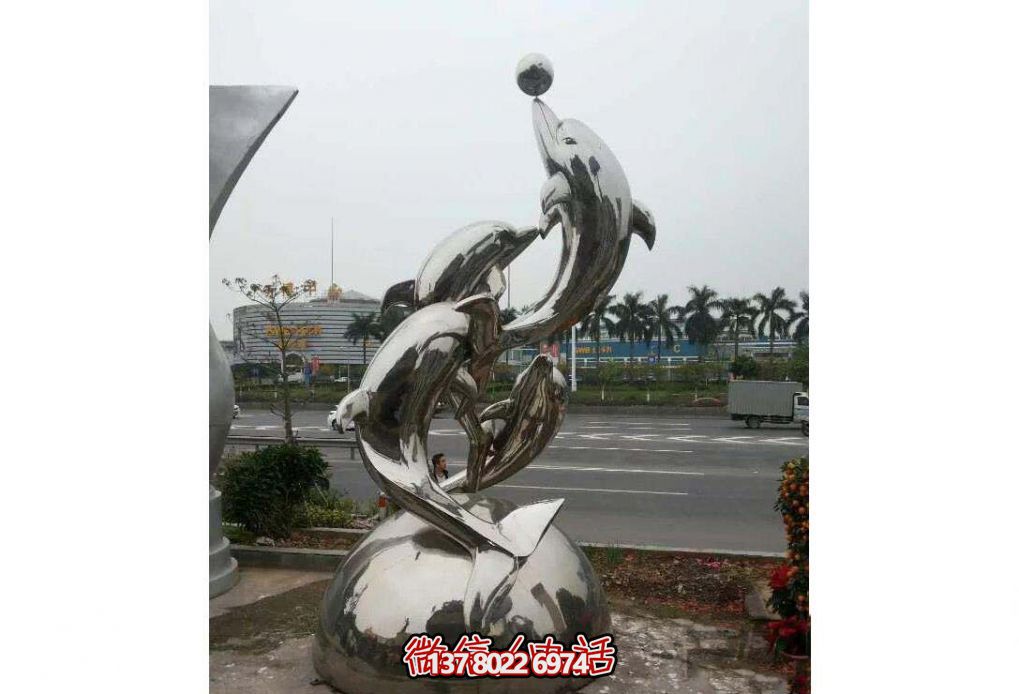 不锈钢海豚雕塑，玩起来让街道飞跃！