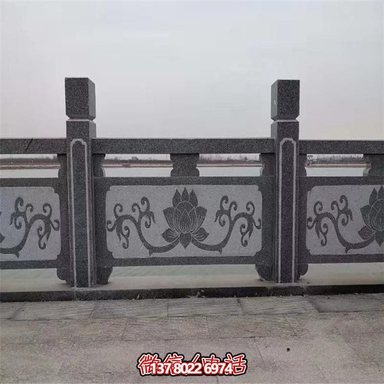 花岗岩护栏——完美结合精美雕刻与经典栏杆扶手，为寺庙景点带来外观华丽的装饰
