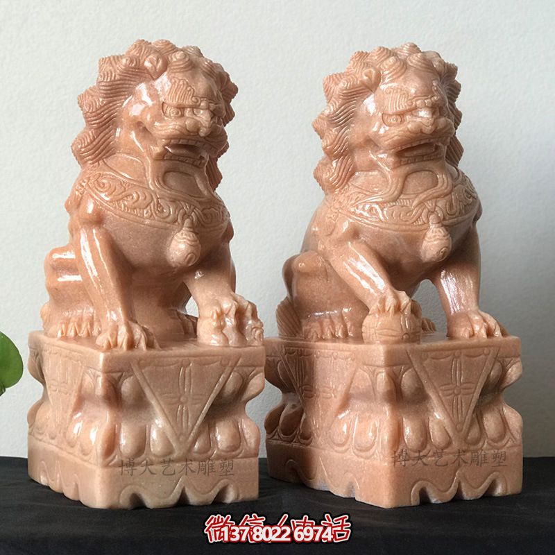 红色晚霞下的麒麟雕塑——守护家园的看门人 红色晚霞下的麒麟雕塑——守护家园的看门人