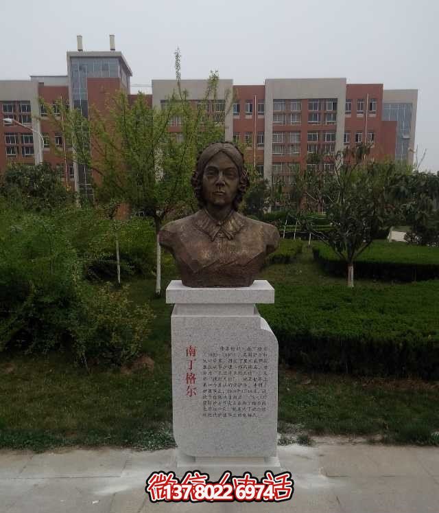 南丁格尔铜雕雕塑，让校园名人永垂不朽