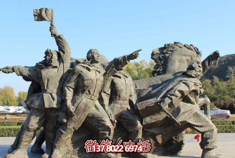 大型石雕景观摆件，为广场增添创意人物气息
