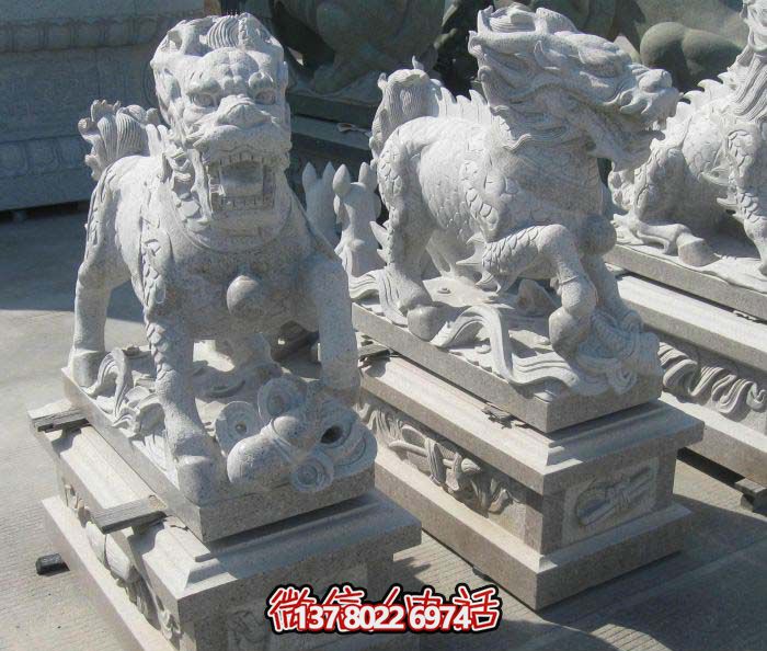 精美大理石石雕麒麟雕塑，一件精致的家居装点品