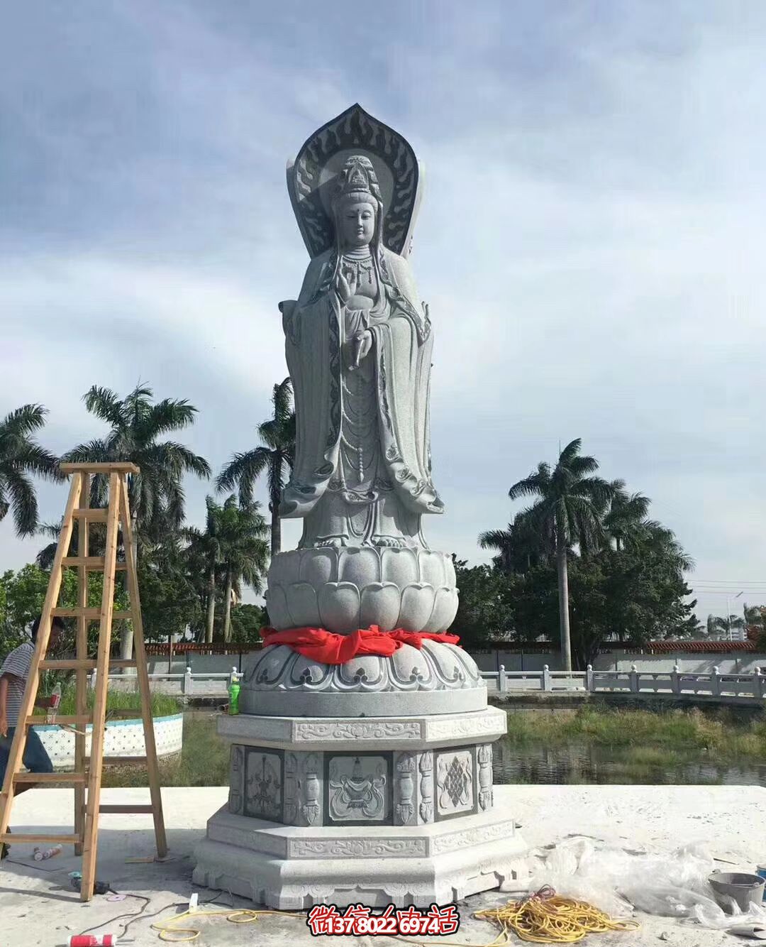 大型石雕观音景观雕塑户外摆件