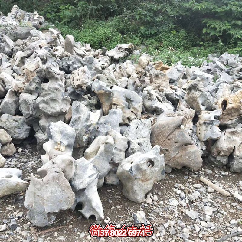 太湖石艺术抽象雕塑——传承艺术美感