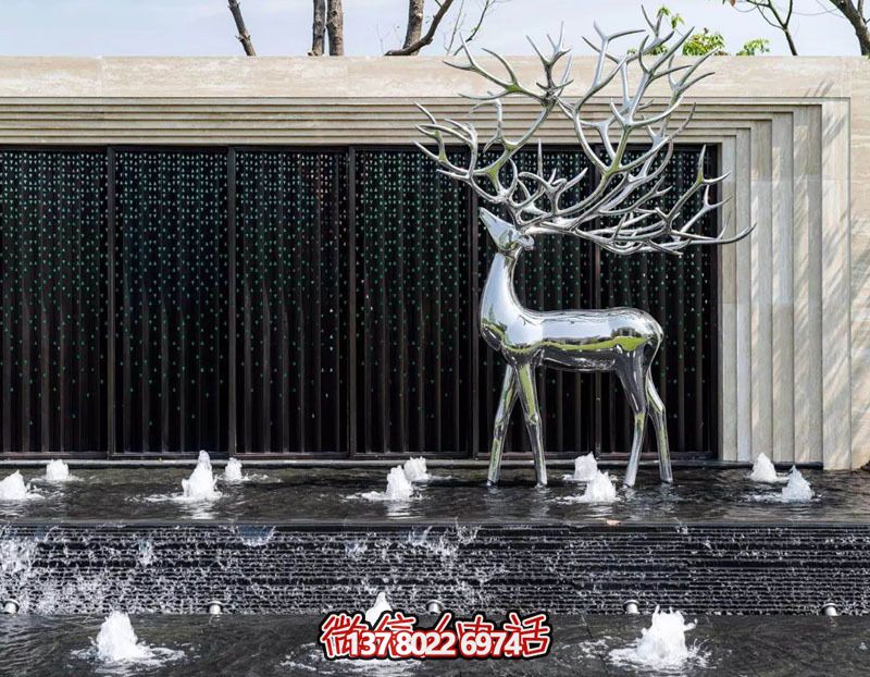 不锈钢雕刻梅花鹿喷泉，打造公园景区创意喷泉
