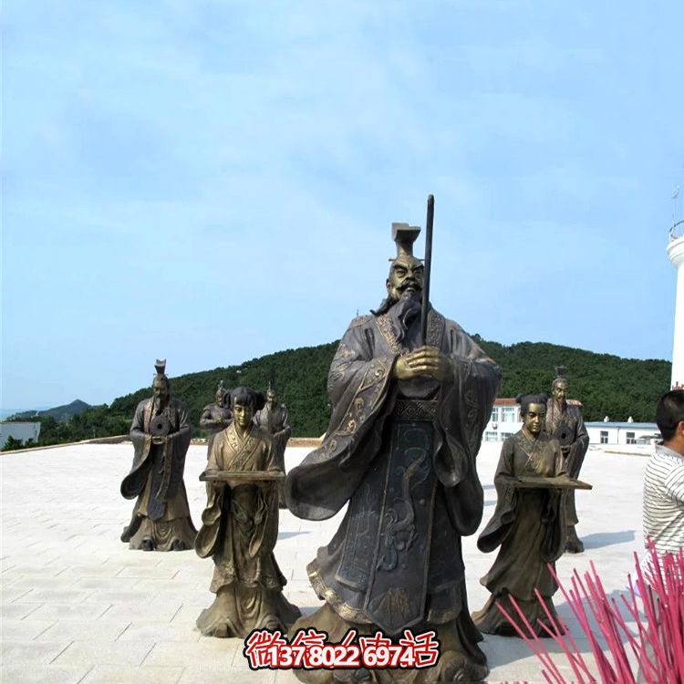 汉朝荣耀——汉武帝祭天情景鎏金雕塑 汉朝荣耀——汉武帝祭天情景鎏金雕塑