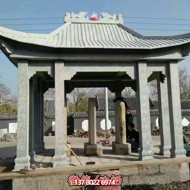 精美大型户外凉亭，用石雕雕塑装点大理石美景