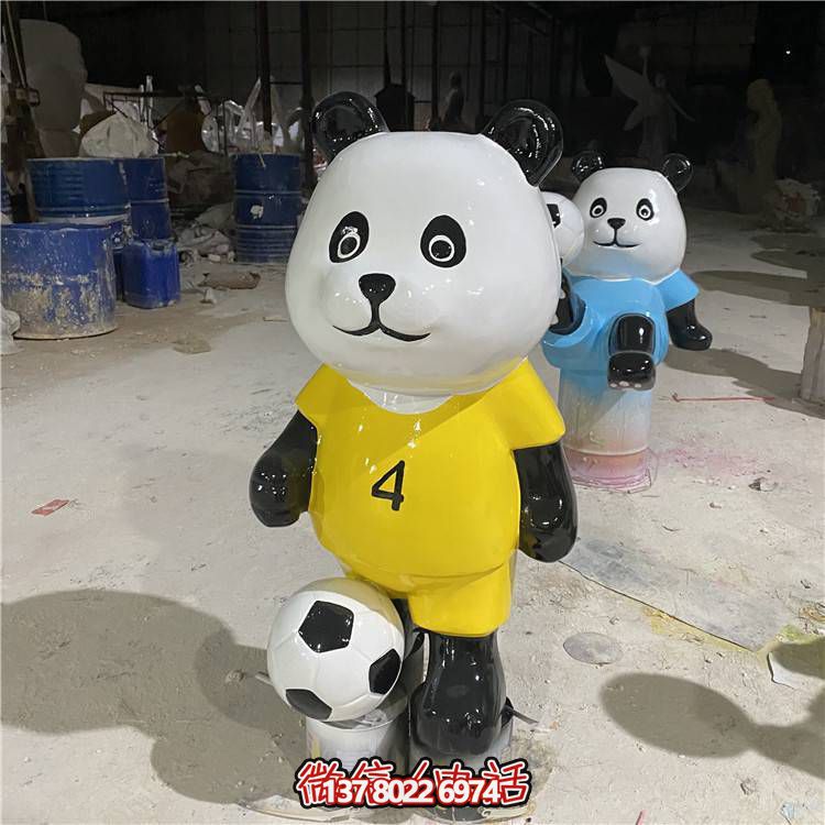 足球旅游景区，让你玩转卡通公仔和雕塑