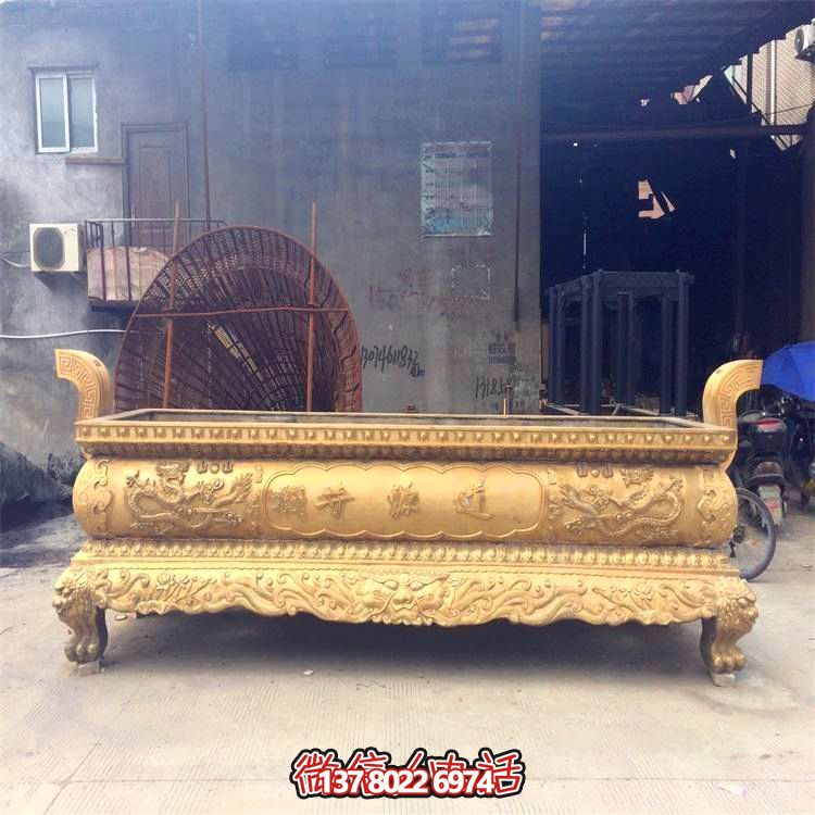 平口镀金仿古香炉，为寺庙和户外添彩