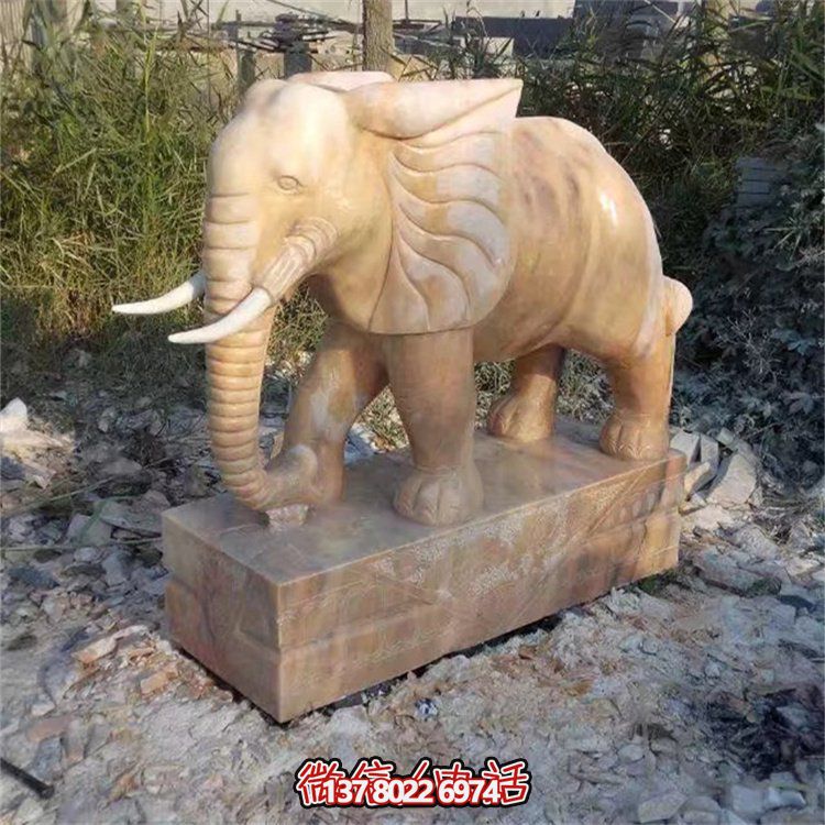 自然石材雕塑，吉祥大象守护家门