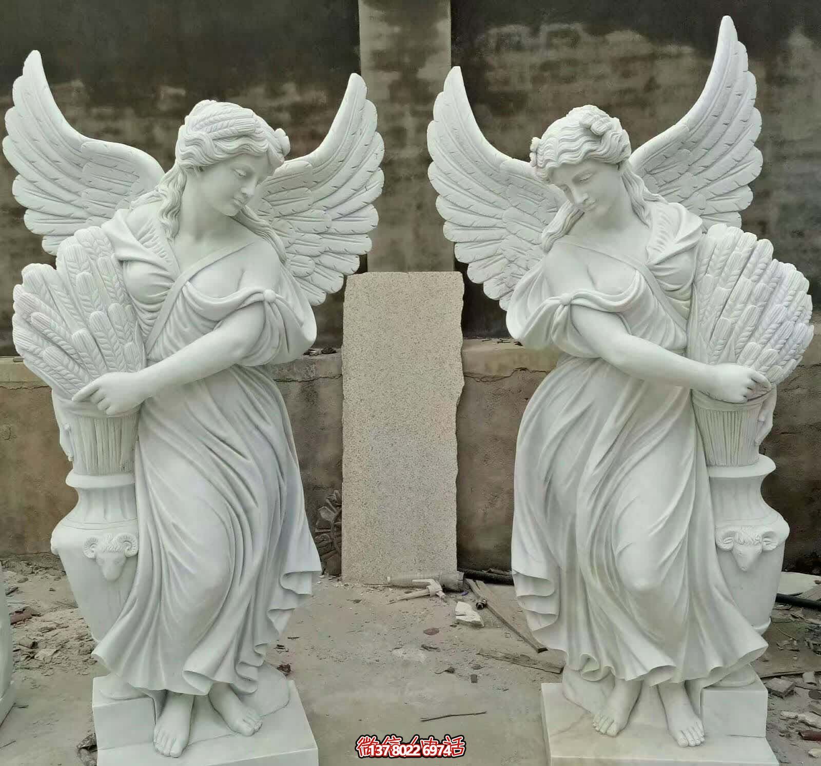精雕细琢的白玉雕塑，点缀西方庭院别墅