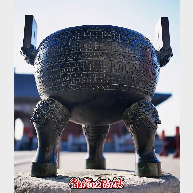 千秋青铜四方鼎盛雕塑摆件