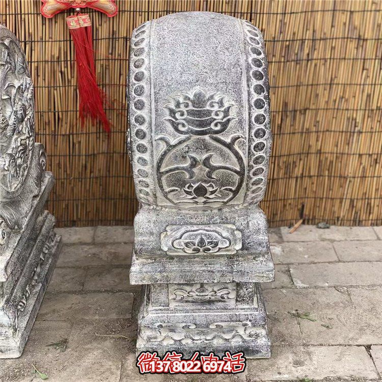 青石石雕抱鼓，点缀园林之美