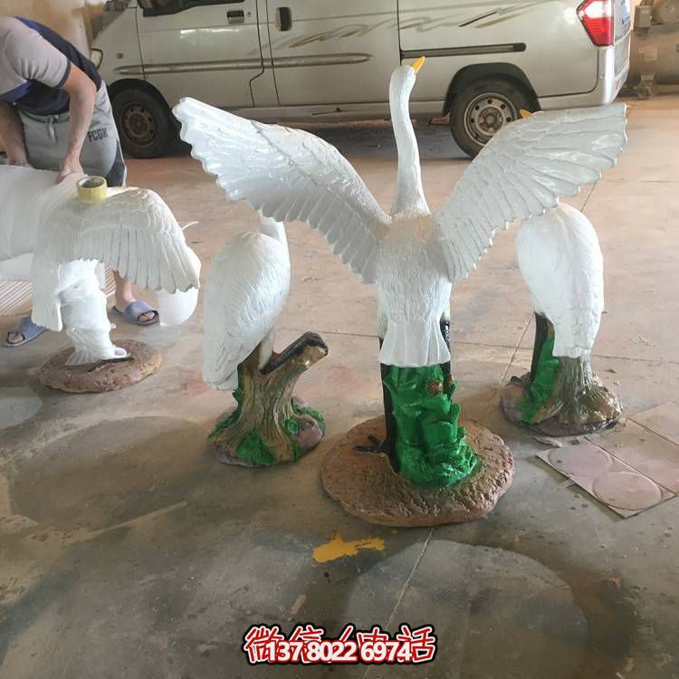 玻璃钢天鹅景观户外摆件