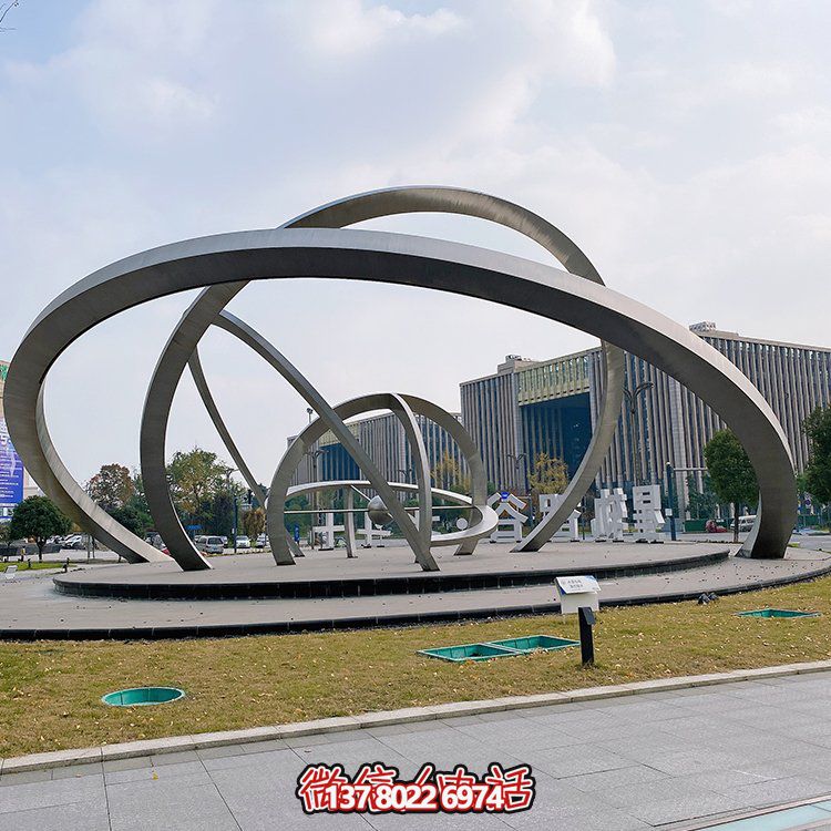 大型不锈钢圆形齿轮雕塑摆件