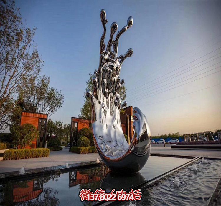 海边巨型不锈钢雕塑——精美的浪花镜面装饰 海边巨型不锈钢雕塑——精美的浪花镜面装饰