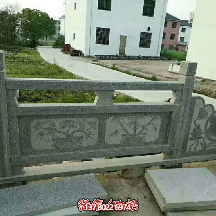 融入古典与现代的青石浮雕别墅围栏雕塑