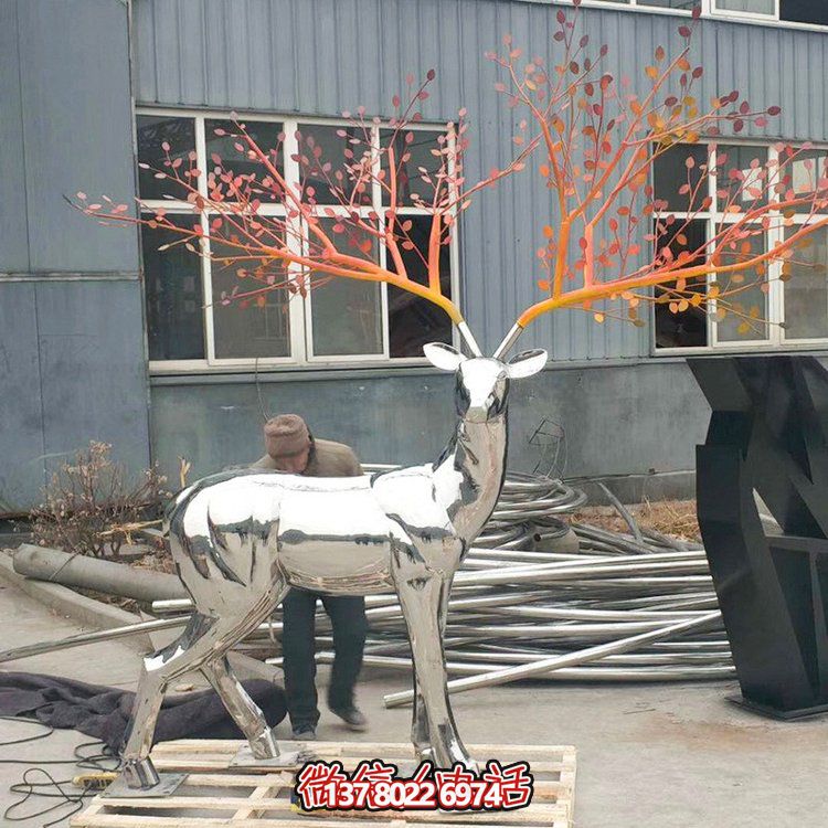 精致不锈钢镜面雕塑摆件，为您的园林景观增添精彩