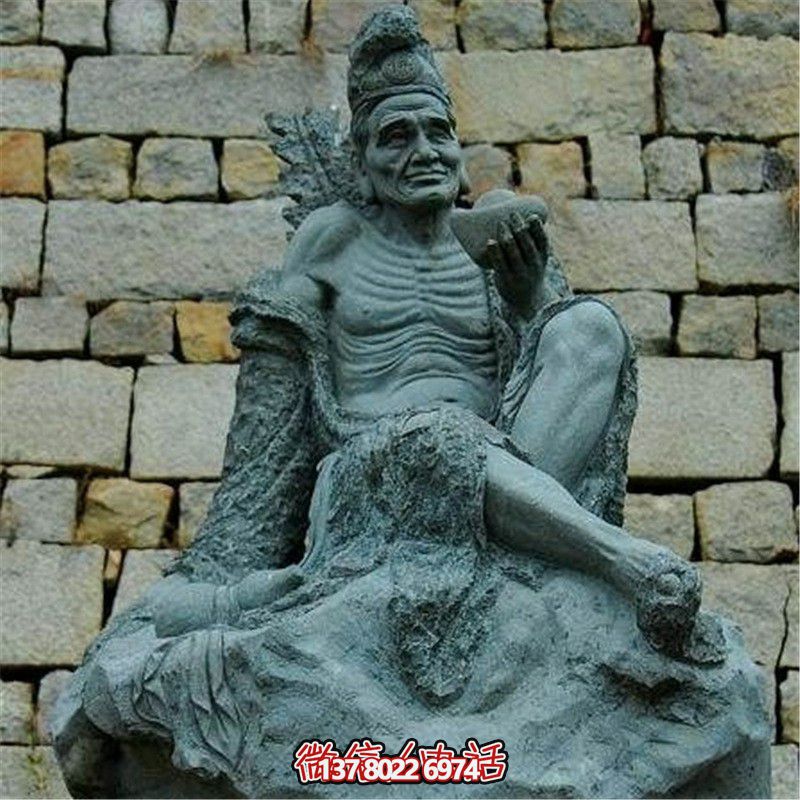 景区济公石雕雕塑，带你感受大自然的魅力