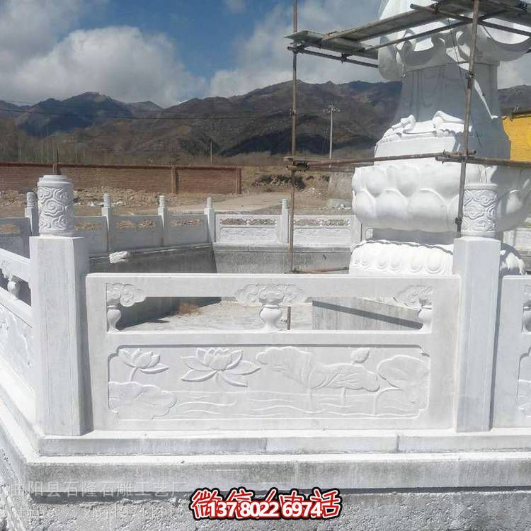 大理石栏杆雕塑，为公园、户外景区增添优雅气质
