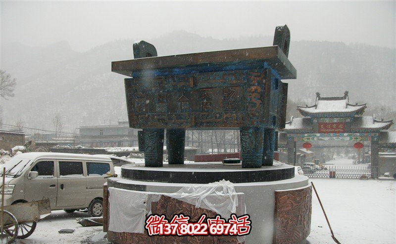 大型仿古青铜雕塑，营造独特的户外景观