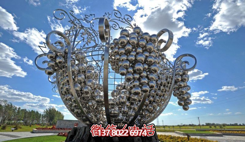 城市风格不锈钢大型镂空果盘葡萄雕塑 城市风格不锈钢大型镂空果盘葡萄雕塑