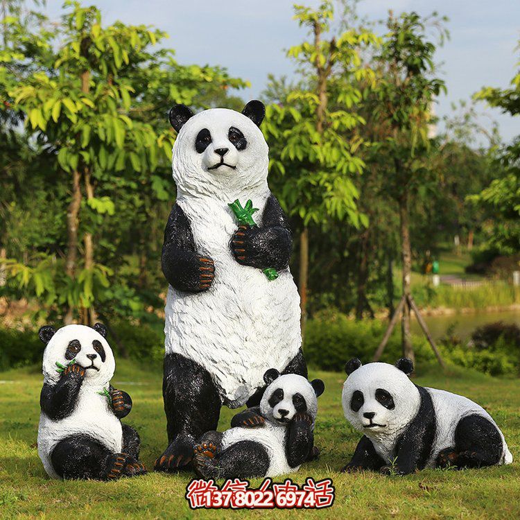 玻璃钢仿真熊猫，让动物园的动物更加生动
