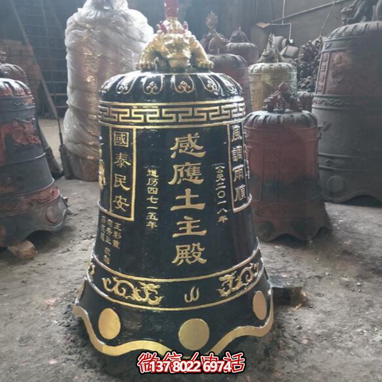 古典铸铜大型挂钟，为寺庙祠堂摆放
