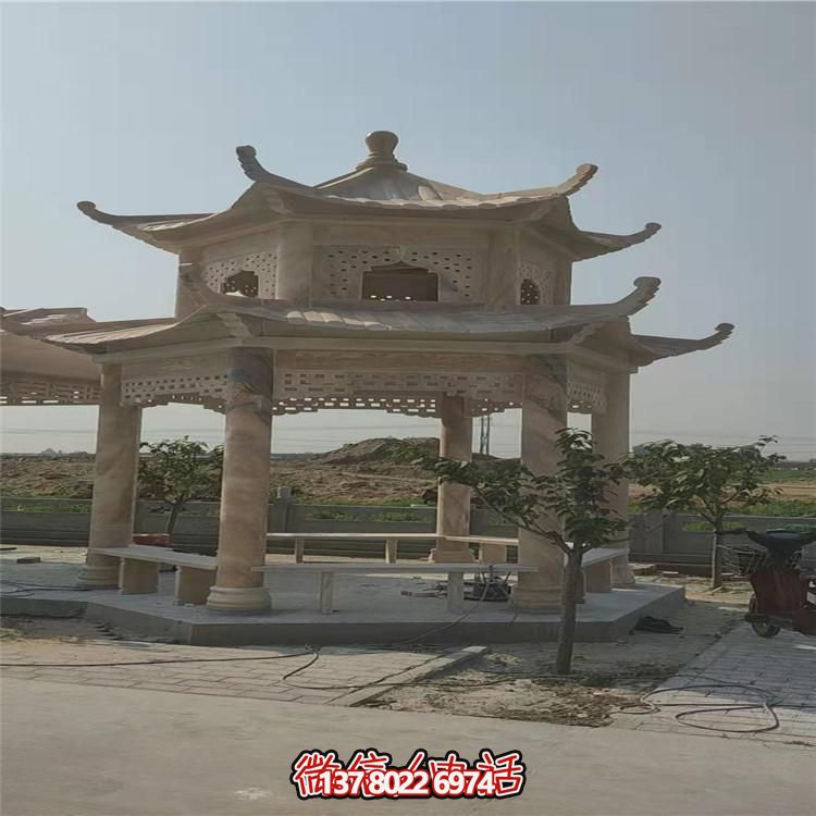 双层红雕凉亭，观赏绝美晚霞，享受乘凉乐趣