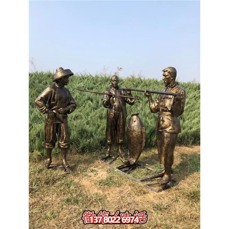 玻璃钢仿铜人物小品让园林草地更精彩