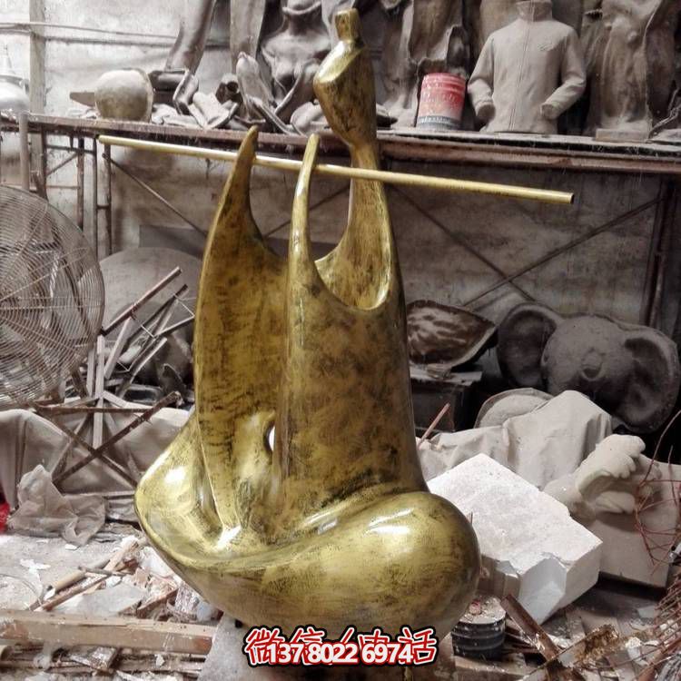 公园抽象人物铜雕景观雕塑