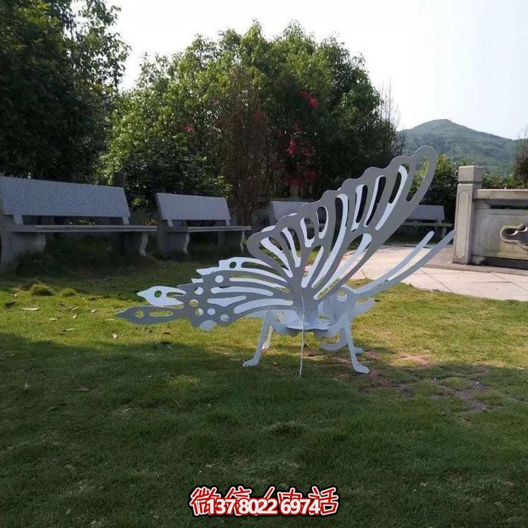 高级不锈钢雕塑摆件，让公园更加美丽
