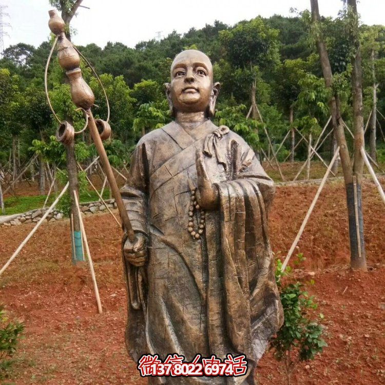 青铜地藏王雕塑——完美点缀你的园林空间