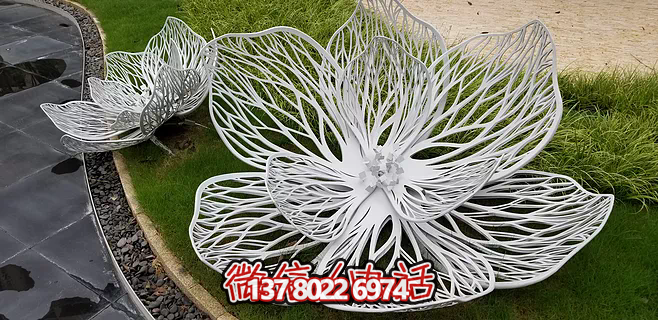 不锈钢莲花雕塑，铁艺装点户外广场