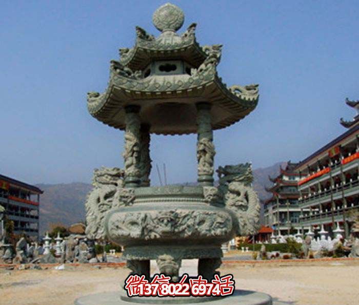 仿古宝盖龙浮雕香炉，点缀景区广场