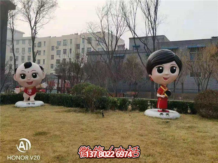 艺术玻璃钢雕塑，点缀美丽园林景观