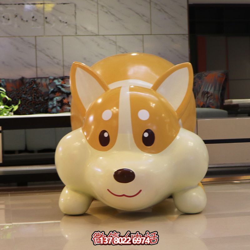 新推出的可爱卡通玻璃钢着狗雕塑游乐园，给你一个全新的游乐体验！