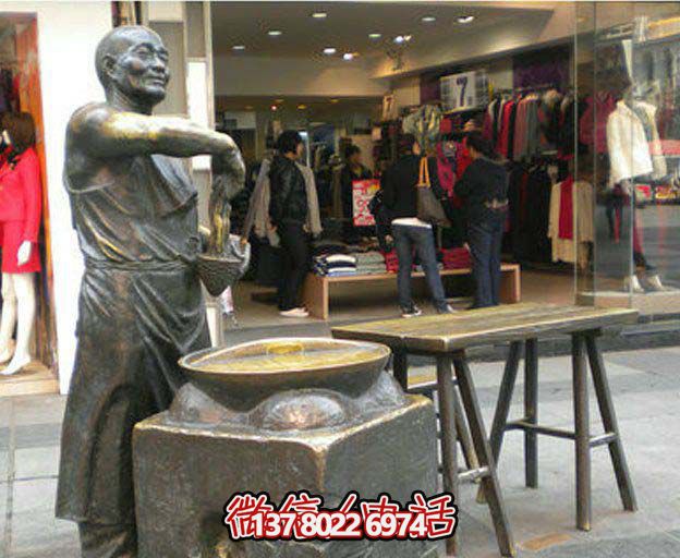 精致黄铜商业街人物小品鎏金雕塑 精致黄铜商业街人物小品鎏金雕塑