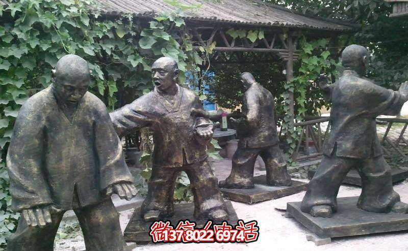 玻璃钢雕塑景观，为广场练功夫人注入灵动之物
