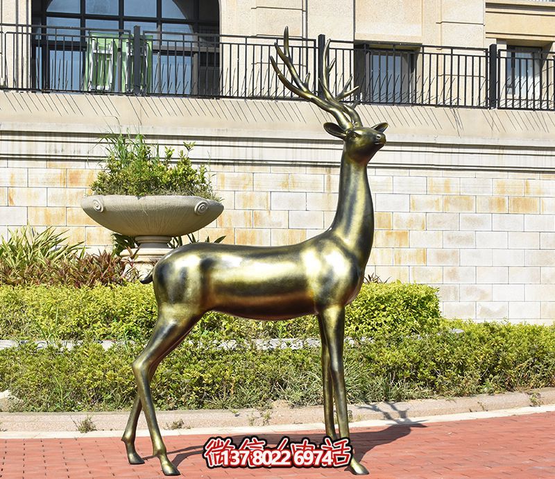 不锈钢仿铜镜面鹿雕塑 不锈钢仿铜镜面鹿雕塑