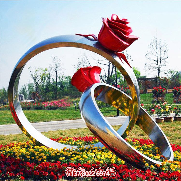 精美不锈钢玫瑰花雕塑戒指 精美不锈钢玫瑰花雕塑戒指