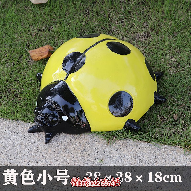 小号黄色玻璃钢瓢虫雕塑 小号黄色玻璃钢瓢虫雕塑