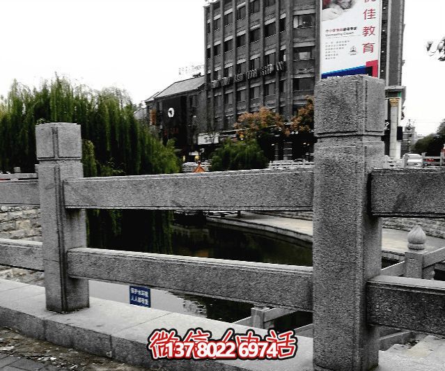 简易装饰性围栏，让你的街道和湖边更加美丽