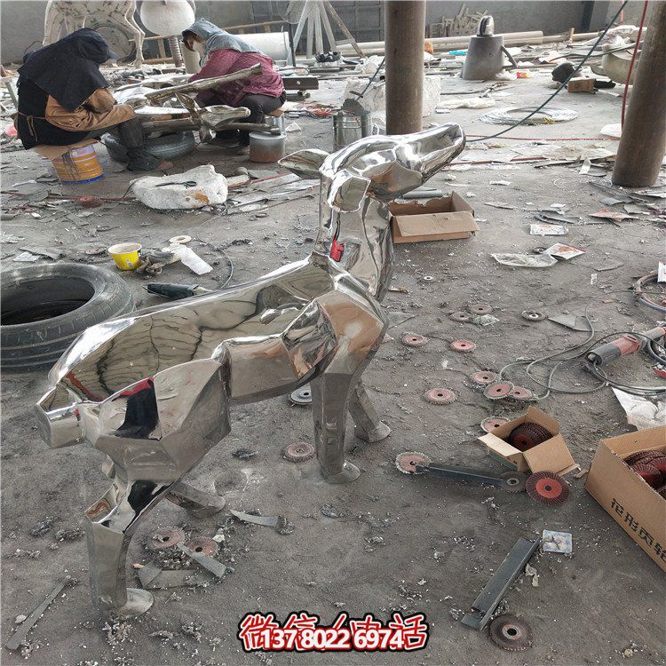 不锈钢镜面狗摆件